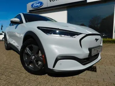 Gebraucht Ford Mustang Mach-E 197 kW (269 PS) 2023 Weiß SUV