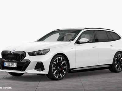 Gebraucht BMW i5 M Sport 250 kW (340 PS) 2025 Weiß Kombi