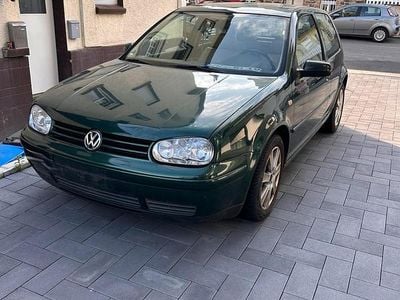 VW Golf IV