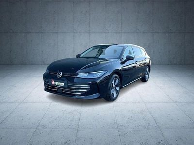 Grenadillschwarz metallic Gebraucht 2025 VW Passat IQ Drive Kombi | 32.270 € (Guter Preis)