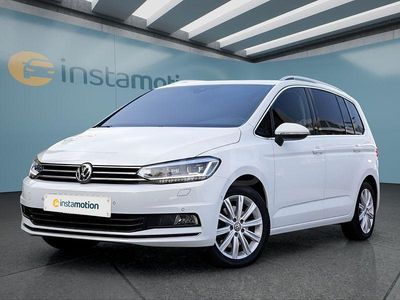 Weiß Gebraucht 2019 VW Touran Van / Kleinbus | 23.849 € (Fairer Preis)
