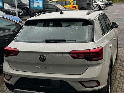 Gebraucht VW Tiguan 150 PS (110 kW) 2024 Grau SUV