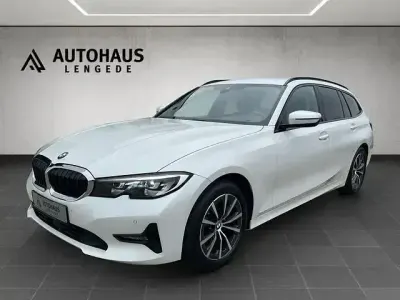 Gebraucht BMW 318 Shadowline 150 PS (110 kW) 2020 Weiß Limousine