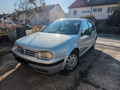 VW Golf IV