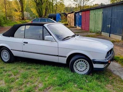 Gebraucht BMW 325 Cabriolet 170 PS (125 kW) 1988 Weiß Cabrio