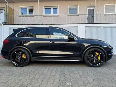 Gebraucht Porsche Cayenne Turbo 551 PS (405 kW) 2011 Schwarz SUV