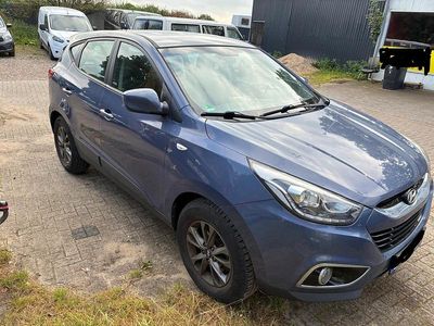 Gebraucht Hyundai ix35 117 PS (86 kW) 2015 Blau SUV