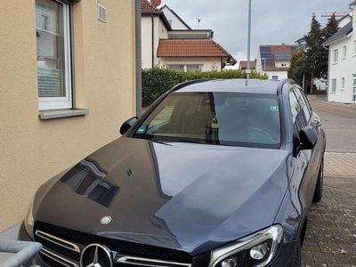 Gebraucht Mercedes GLC250 AMG 204 PS (150 kW) 2016 Grau SUV
