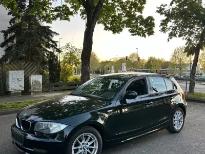 Usata BMW 116 122 CV (89 kW) 2010 Nero Utilitaria