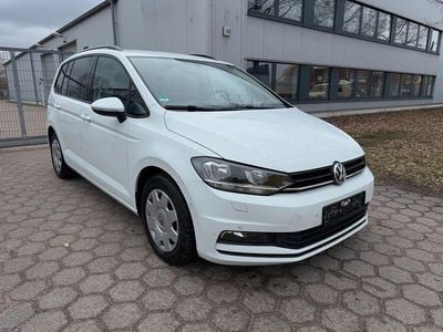 Gebraucht VW Touran 116 PS (85 kW) 2019 Weiß Van / Kleinbus