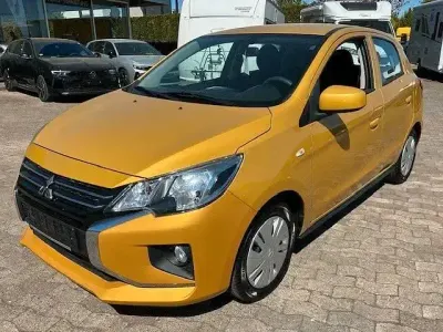 Gebraucht Mitsubishi Space Star 71 PS (52 kW) 2020 Gelb Kleinwagen