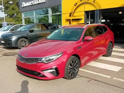 Gebraucht Kia Optima Vision 163 PS (119 kW) 2019 (cr5) runway red met. Kombi