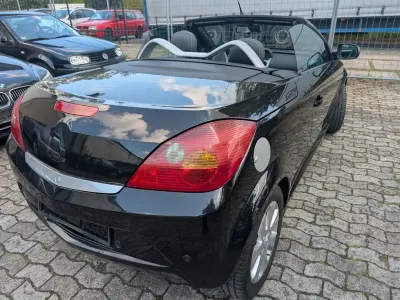 Używany Opel Tigra 90 KM (66 kW) 2009 Szary Kabriolet