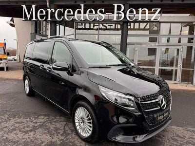 Gebraucht Mercedes V220 Style 163 PS (119 kW) 2025 Obsidianschwarz metallic (metallic) Van / Kleinbus