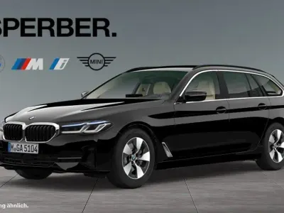 Gebraucht BMW 520 Sport Line 190 PS (139 kW) 2023 Schwarz Limousine