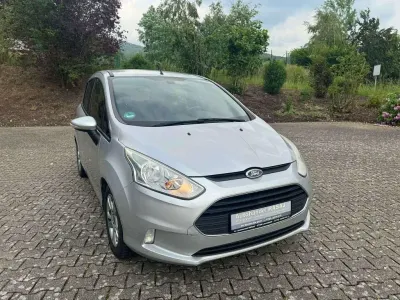 Gebraucht Ford B-MAX SYNC Edition 105 PS (77 kW) 2014 Silber Van / Kleinbus