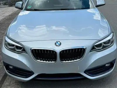 Gebraucht BMW 220 Sport Line 190 PS (139 kW) 2018 Silber Cabrio