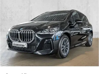 Gebraucht BMW 223 Active Tourer Comfort Edition 218 PS (160 kW) 2025 Schwarz Van / Kleinbus