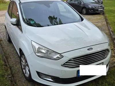 Usata Ford C-MAX Titanium 120 CV (88 kW) 2016 Bianco Monovolume