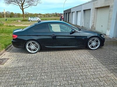 gebraucht BMW 325 i Coupé -m-Paket ab Werk