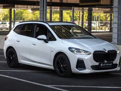 Gebraucht BMW 218 M Sport 136 PS (100 kW) 2025 Weiß Van / Kleinbus