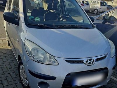 Gebraucht Hyundai i10 69 PS (50 kW) 2009 Silber Kleinwagen