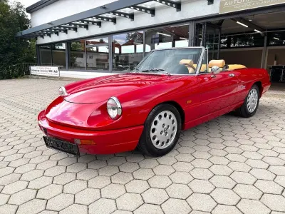 Gebraucht Alfa Romeo Spider 120 PS (88 kW) 1990 Rot Cabrio