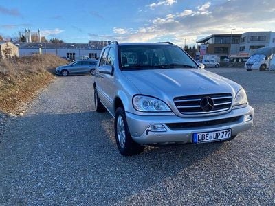 Gebraucht Mercedes ML270 Edition 163 PS (119 kW) 2005 Silber SUV
