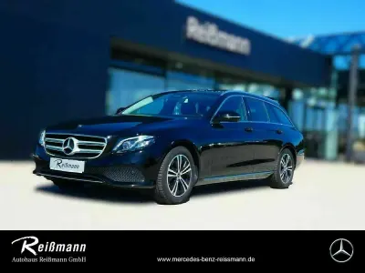 Second-hand Mercedes E200 Avantgarde 184 CP (135 kW) 2019 Negru Break
