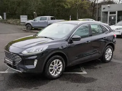 Second-hand Ford Kuga Titanium 224 CP (164 kW) 2022 Negru SUV