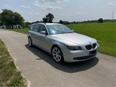 BMW 525