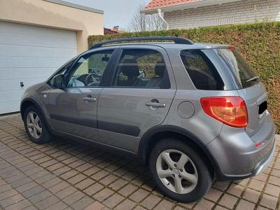 Begagnad Suzuki SX4 107 HK (78 kW) 2007 Grå Sedan