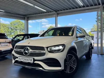 Gebraucht Mercedes GLC220 AMG line 194 PS (142 kW) 2019 Weiß SUV