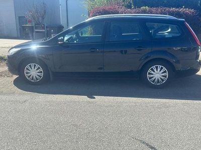 Gebraucht Ford Focus Titanium 109 PS (80 kW) 2010 Schwarz Limousine