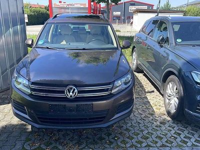 Gebraucht VW Tiguan Trendline 140 PS (102 kW) 2012 Braun SUV
