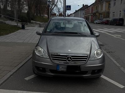 Usata Mercedes A200 116 CV (85 kW) 2007 Grigio Utilitaria