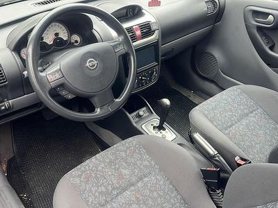 Gebraucht Opel Corsa 70 PS (51 kW) 2000 Schwarz Kleinwagen