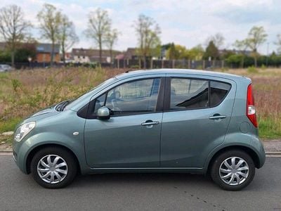 Usado Suzuki Splash 65 HP (47 kW) 2011 Verde Citadino