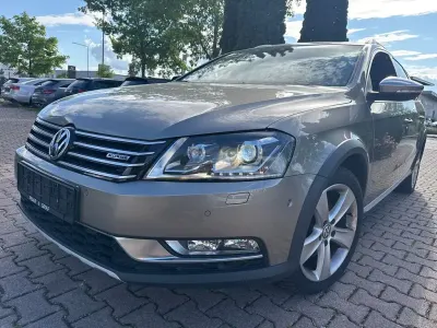 Gebraucht VW Passat Alltrack Basis 170 PS (125 kW) 2013 Braun Kombi