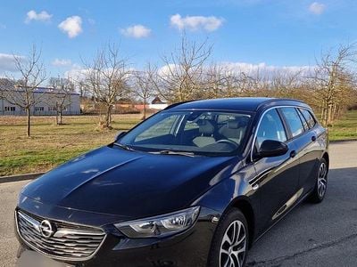 Usata Opel Insignia 135 CV (99 kW) 2019 Nero Station wagon