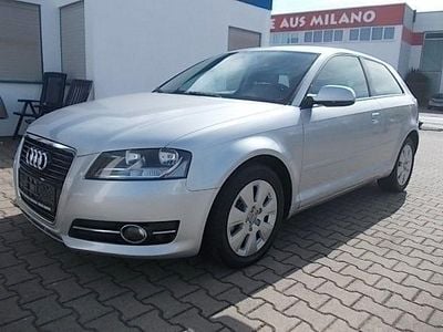 Gebraucht Audi A3 Attraction 105 PS (77 kW) 2010 Silber Kleinwagen