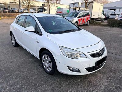 Usata Opel Astra 90 CV (66 kW) 2012 Bianco Utilitaria