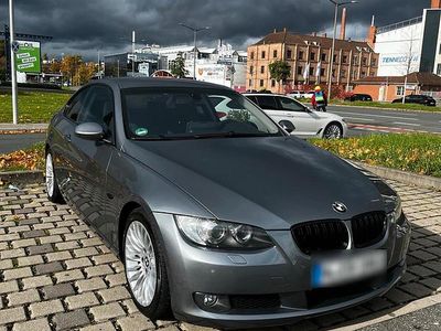 Gebraucht BMW 320 170 PS (125 kW) 2007 Grau Coupé