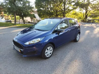 Gebraucht Ford Fiesta Trend 60 PS (44 kW) 2017 Blau Kleinwagen