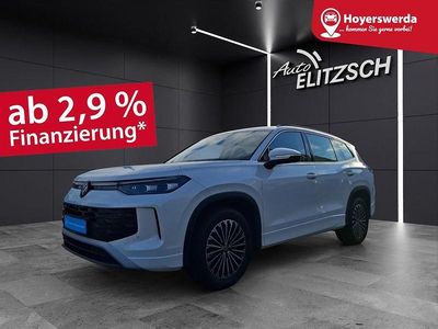 Oryxweiß perlmutteffekt Gebraucht 2025 VW Tayron Life SUV | 47.950 €