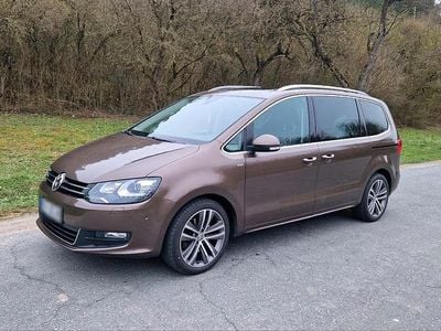 Gebraucht VW Sharan Life 177 PS (130 kW) 2013 Braun Van / Kleinbus