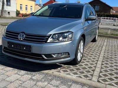 Gebraucht VW Passat Exclusive 177 PS (130 kW) 2013 Andere farben Kombi