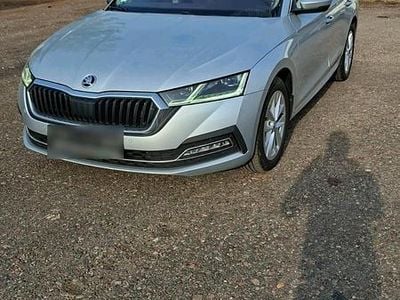 Gebraucht Skoda Octavia 150 PS (110 kW) 2021 Silber Kombi