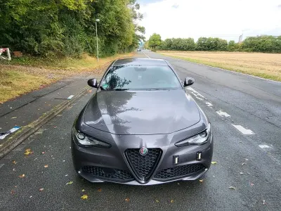 Gebraucht Alfa Romeo Giulia Sprint 190 PS (139 kW) 2020 Grau Limousine
