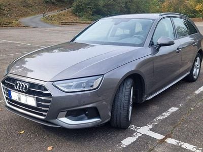 Gebraucht Audi A4 Ambiente 163 PS (119 kW) 2021 Grau Kombi
